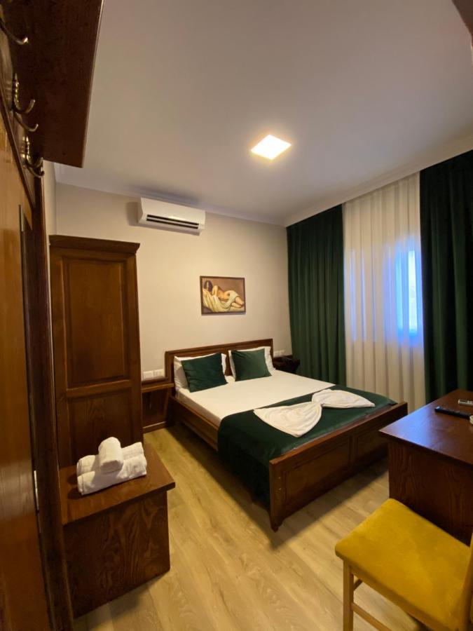 Hotel Akropoli Tirana