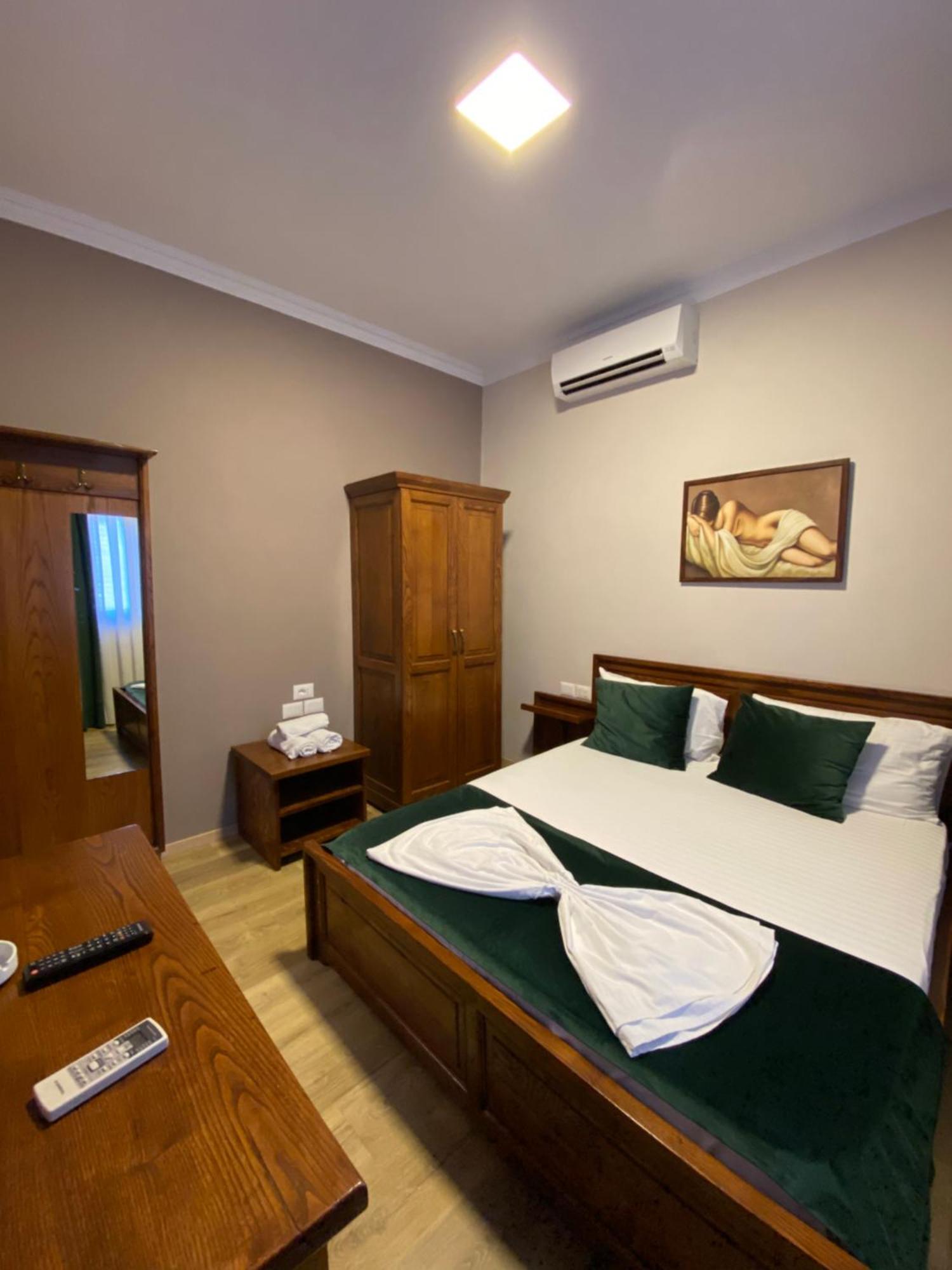 Hotel Akropoli Tirana